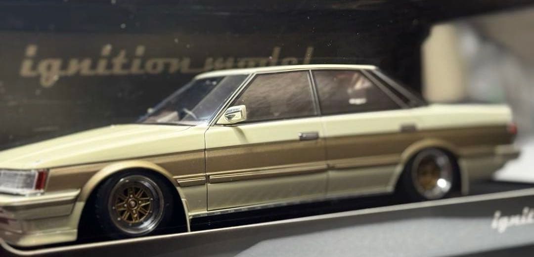 ミニカー 1/18 MarkII Grande (GX71) White/Gold