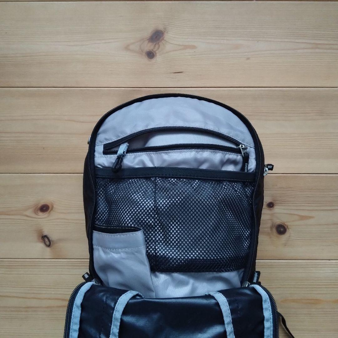 【美品】deuter／Race10／ブラック／廃盤モデル