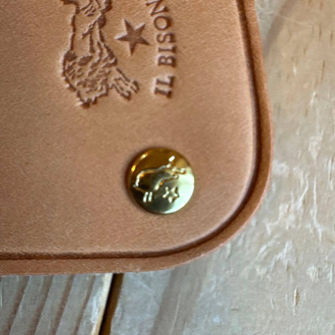 【新品】IL BISONTE スマートキーケース ヌメ ナチュラル☆