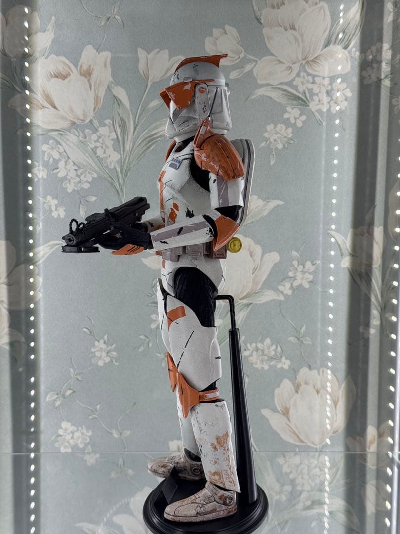 サイドショウ ミリタリーズ・オブ・スター・ウォーズ 1/6コマンダー・コーディ