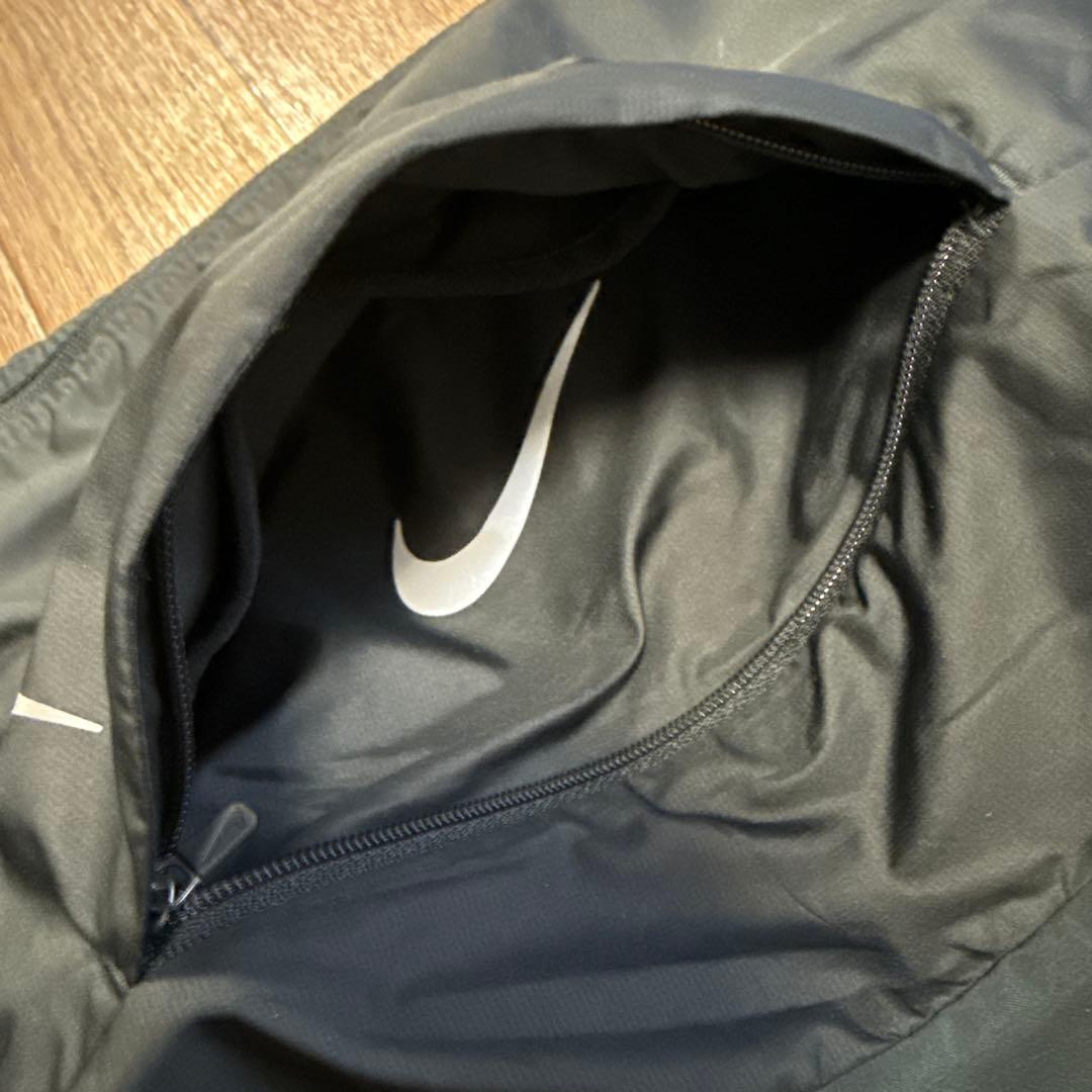 ナイキ　NIKE ランニング　ダウンベスト　エアロロフト　AEROLOFT