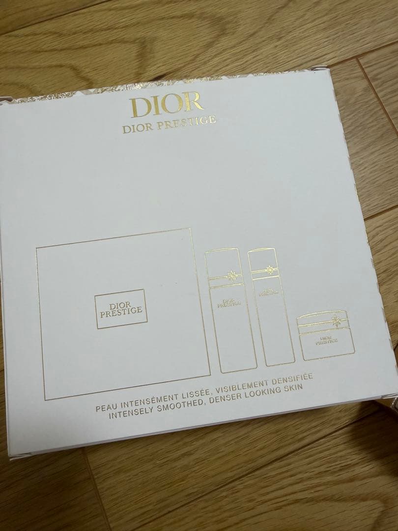 こ*た様 【新品】DIOR PRESTIGE 限定品 プレステージ ギフトボック