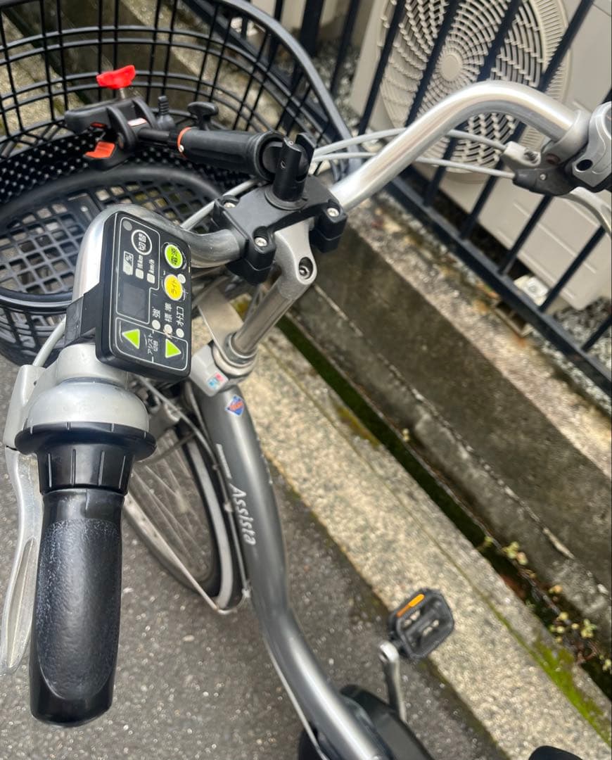感*ー様 BRIDGESTONE アシスト　電動自転車　発送不可　大阪