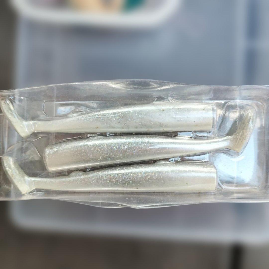 ルアーセット まとめ売り 処分したいので、値下げ交渉してください。