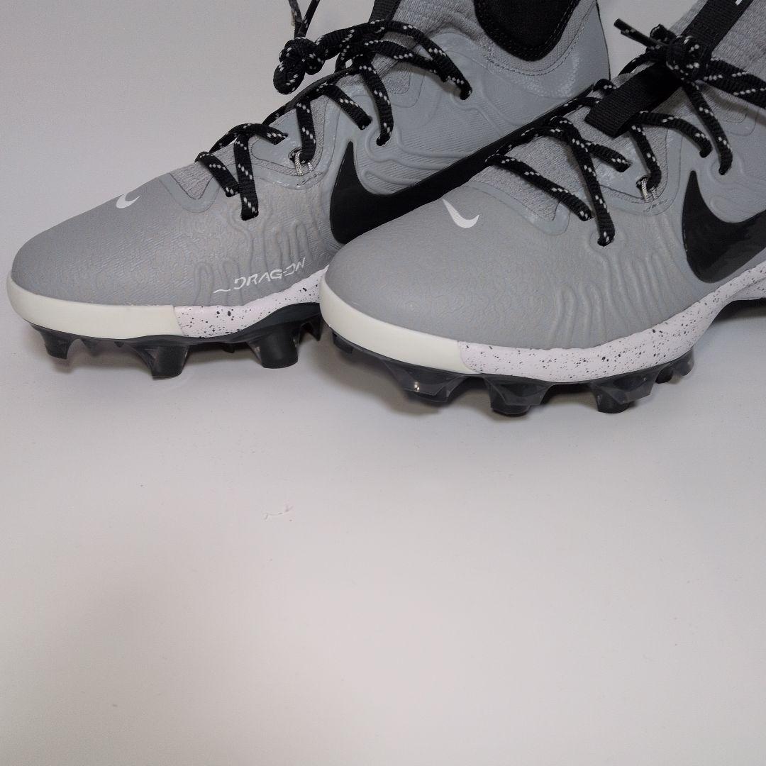 ナイキサッカースパイク　ハイカットスパイク　NIKE