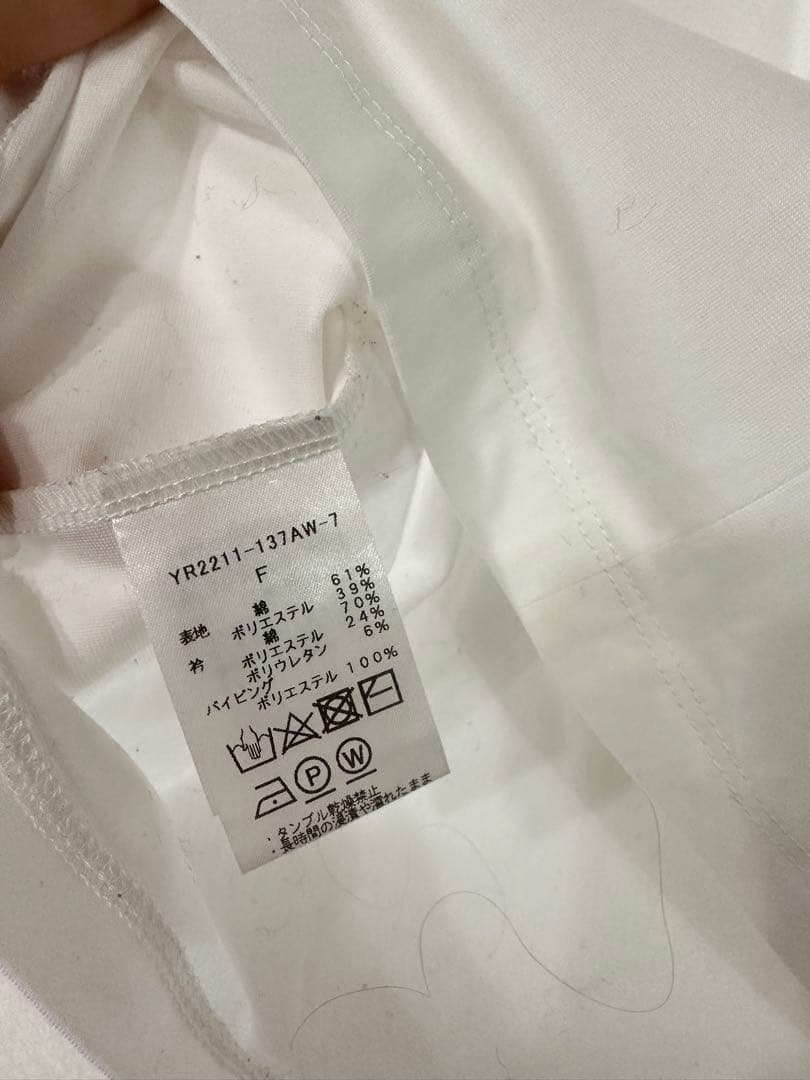 yori スカラップカラーロンtee
