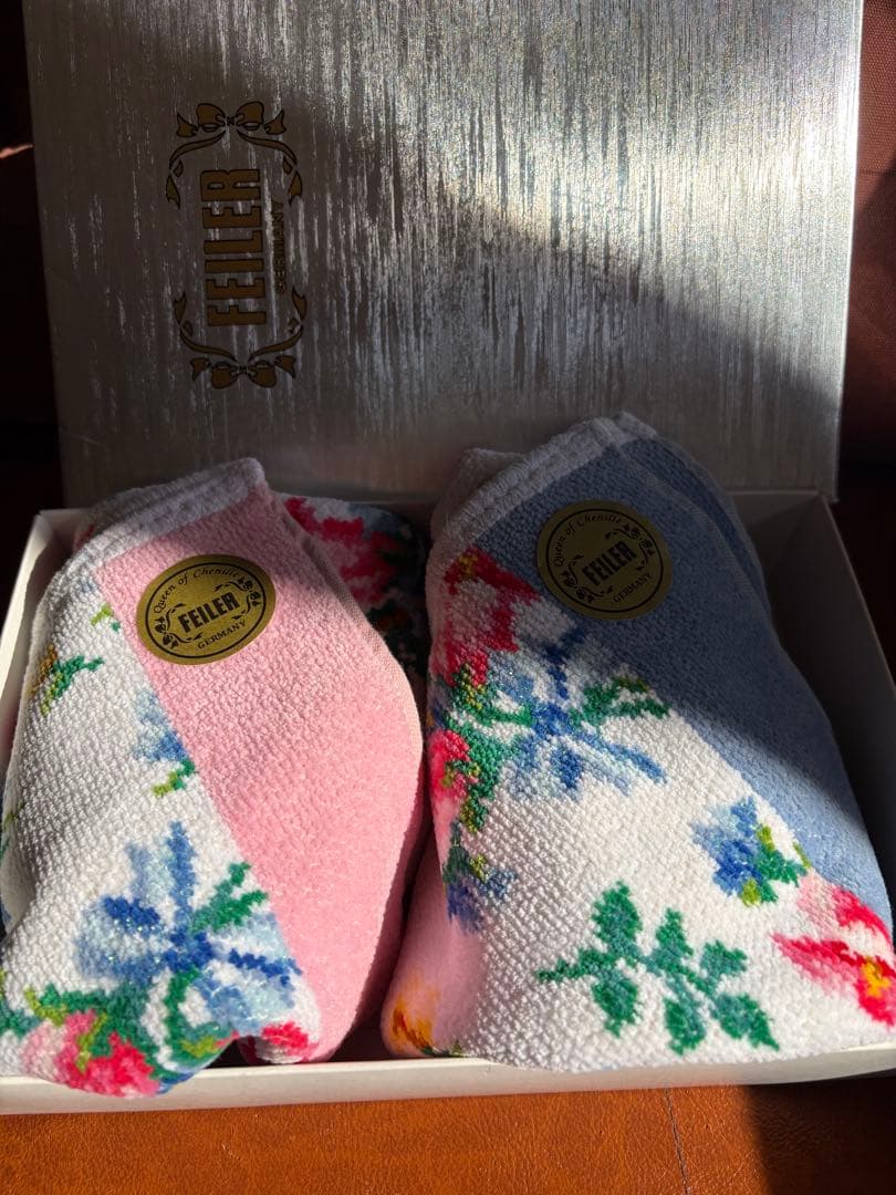 【新品】FELLER ✨ゲストタオルセット（ブルーラメ入り）