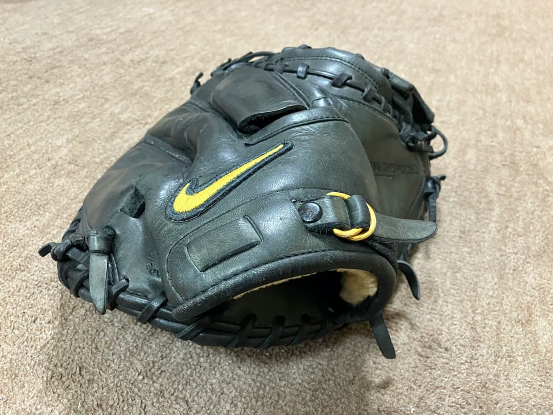 も*ん様 NIKE J2 SIGNATURE MODEL 捕手ミット 黒