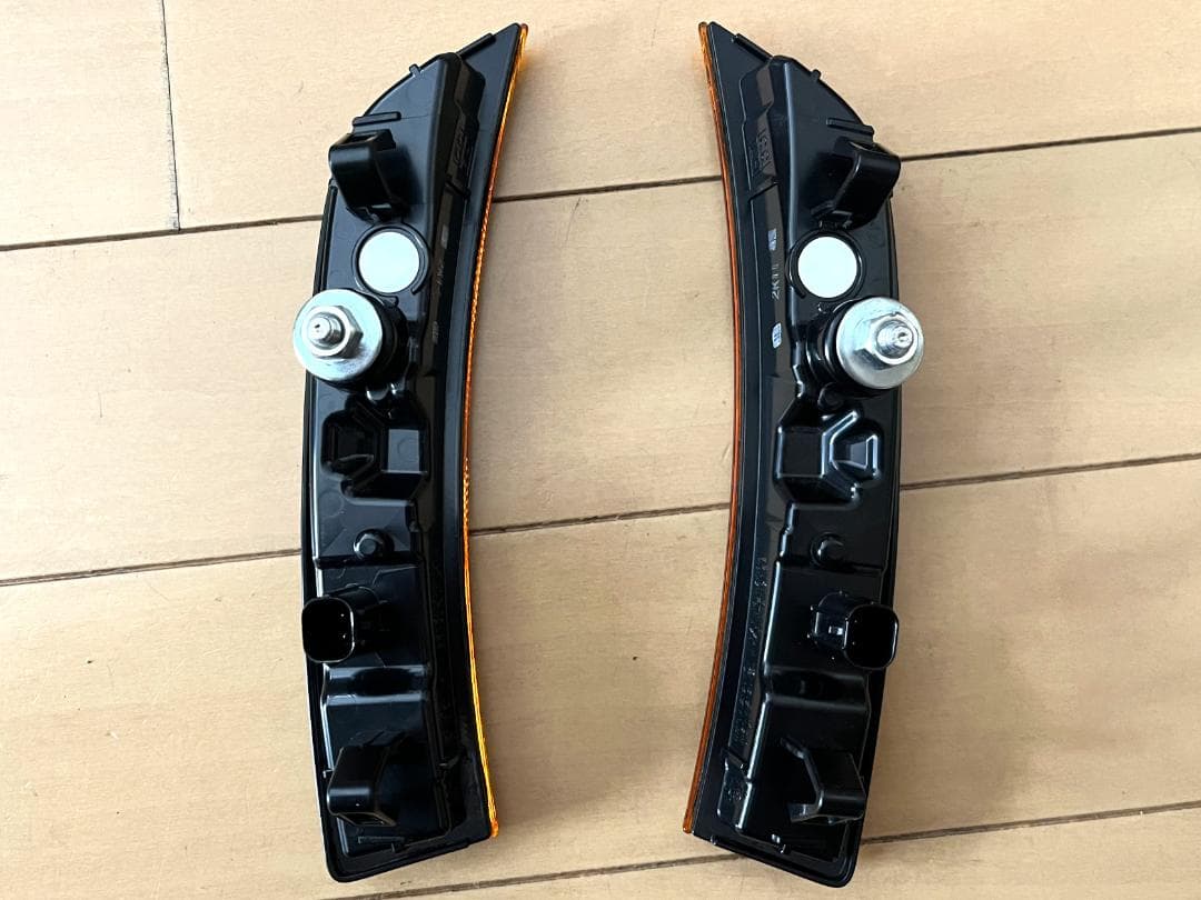 US トヨタ スバル 純正 GR86 BRZ フロント サイドマーカー USDM