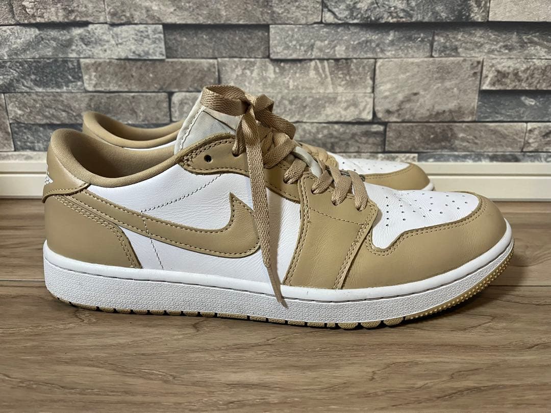 ゴルフシューズ　29 センチ　Nike Air Jordan ベージュ/ホワイト