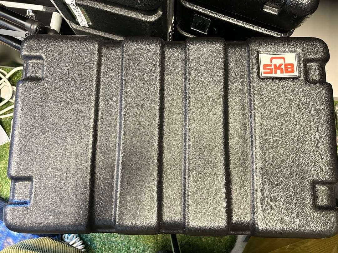 ラムサEQ×2 /ベリンガー DEQ1024 / SKB 6Uラック付き