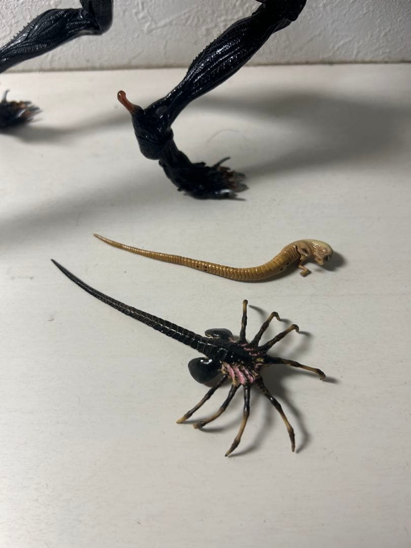 NECA ネカ スコーチドゼノモーフ エイリアン ロムルス フィギュア