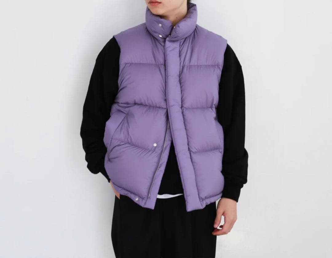 ジャケット・アウター SUPER LIGHT NYLON RIPSTOP DOWN VEST