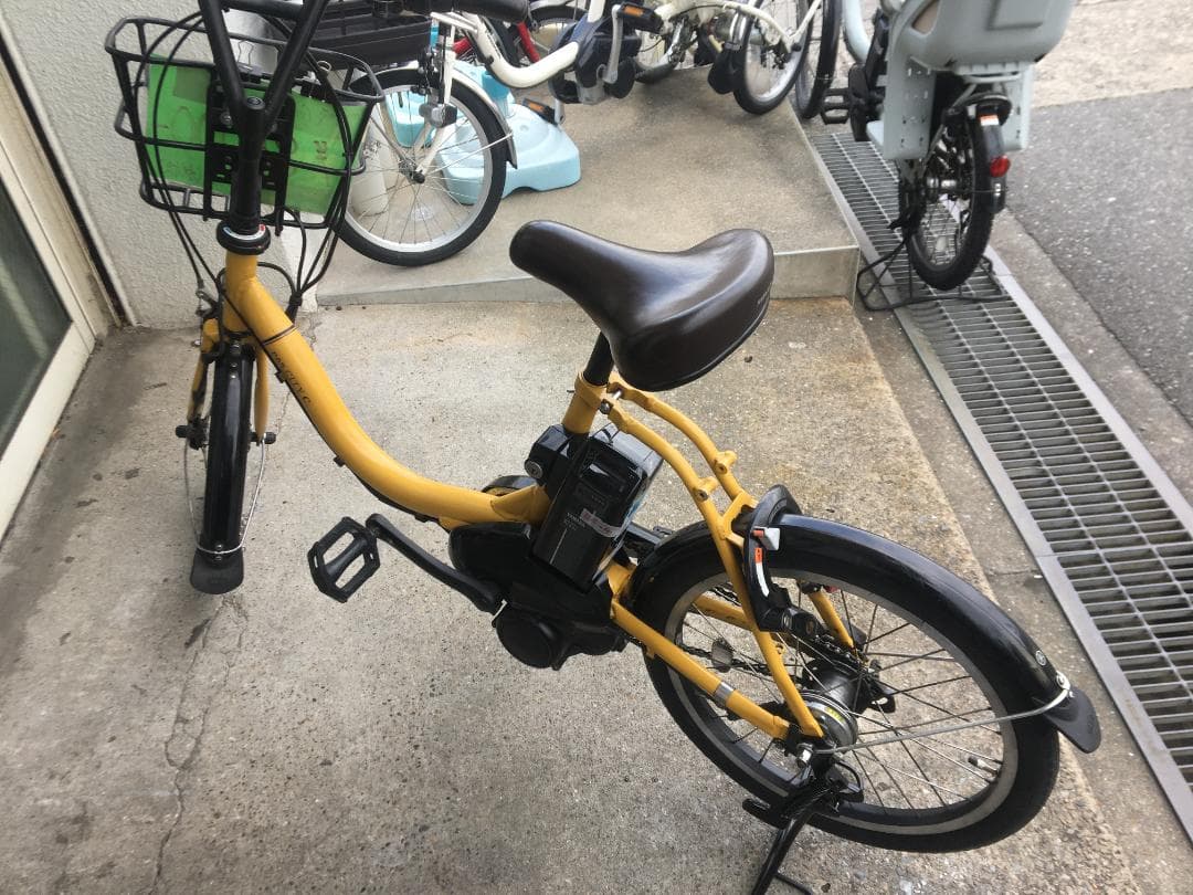 地域限定送料無料　パスシティC　2021年　12,3AH　黄　神戸　電動自転車