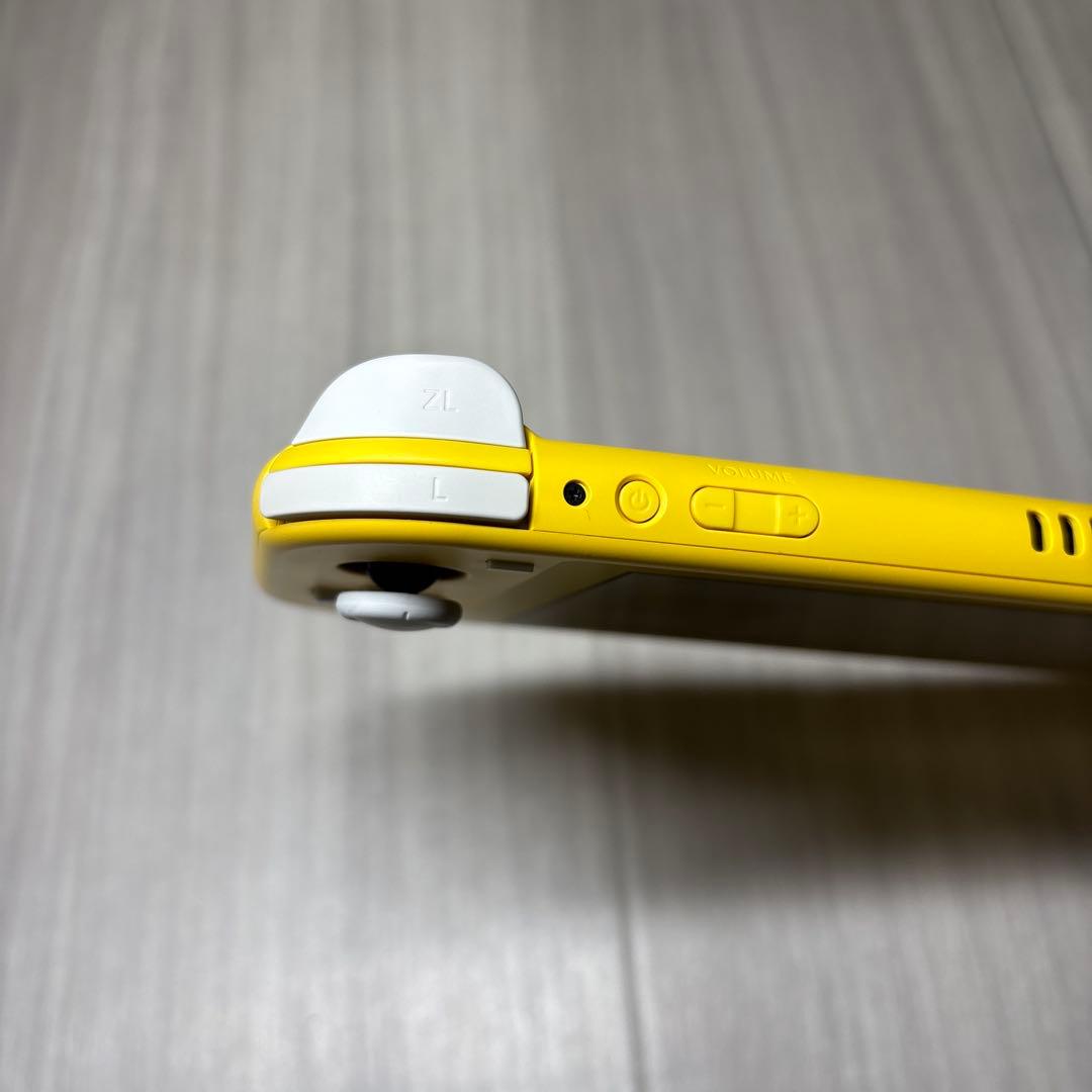 Nintendo Switch Lite ニンテンドースイッチライト イエロー