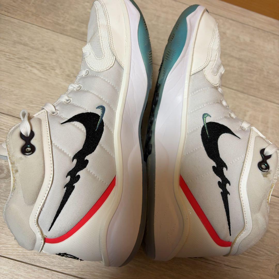 Nike GThustle2 gtハッスル2 バッシュ Kobe