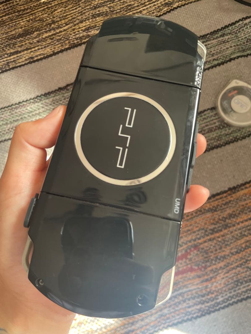 PSP本体　ソフトまとめ売り　22本セット