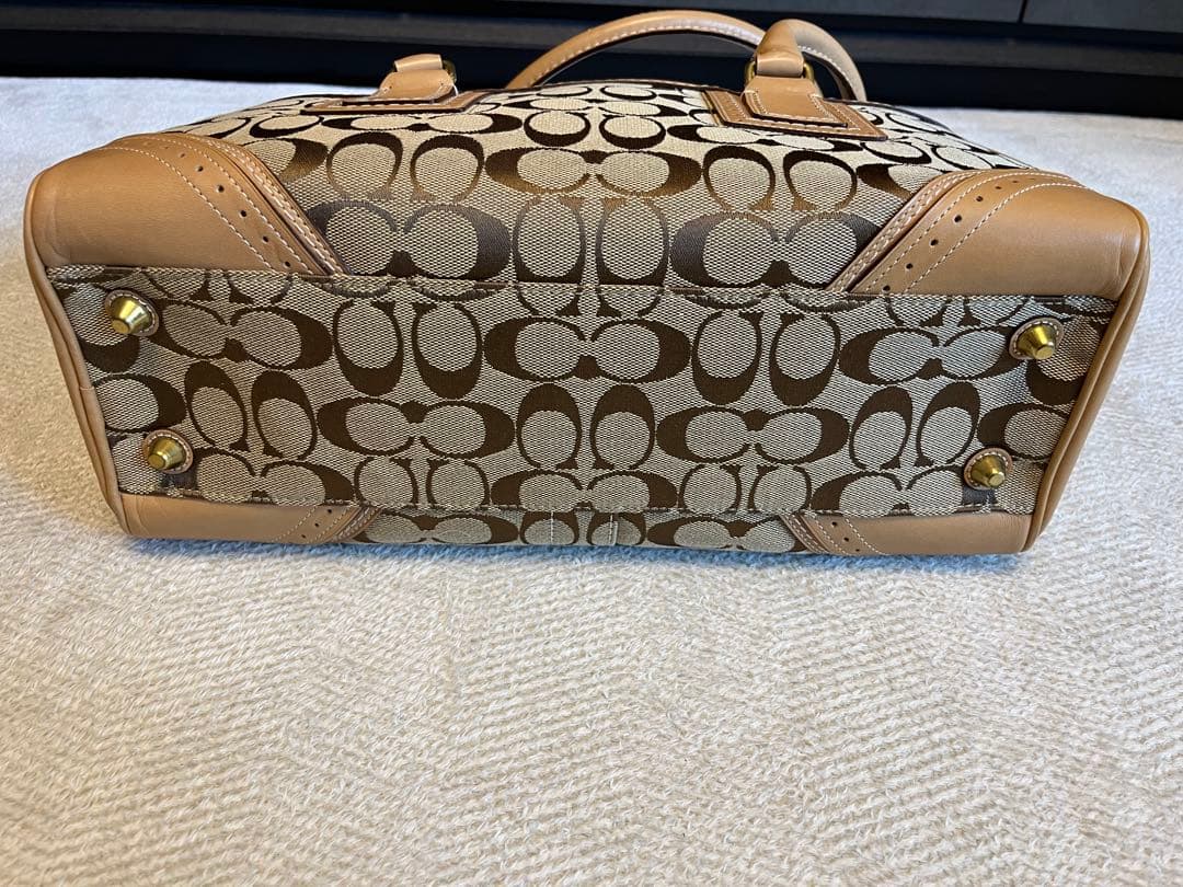 【値下げ】COACH ショルダーバッグ 10533 ハンプトングシグネチャー
