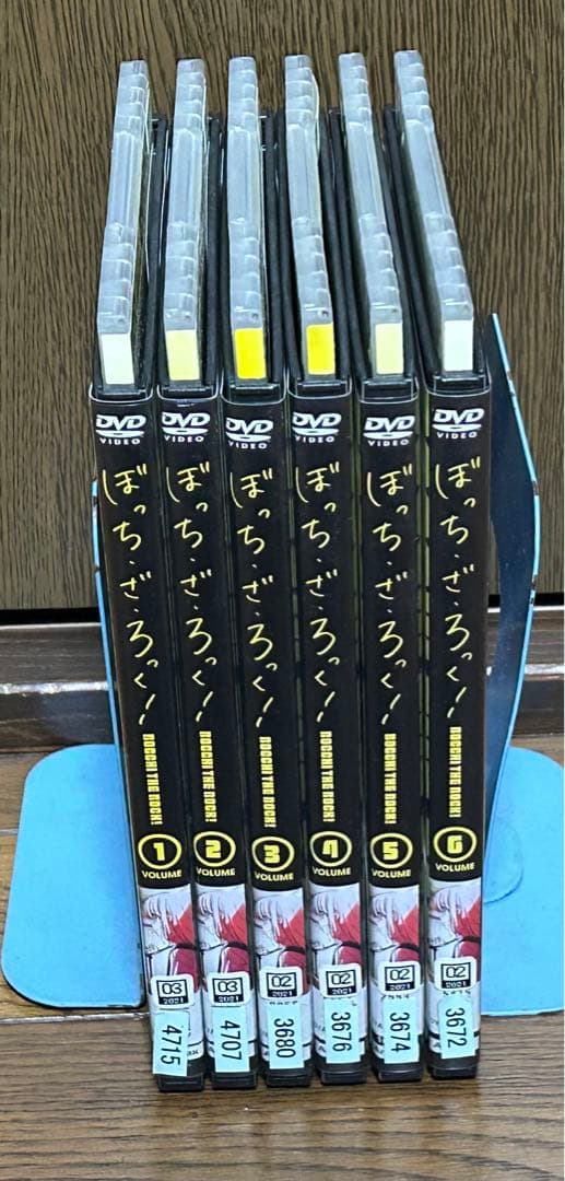 (値下げ依頼可)ぼっち・ざ・ろっく！ DVD レンタル落ち　6枚セット