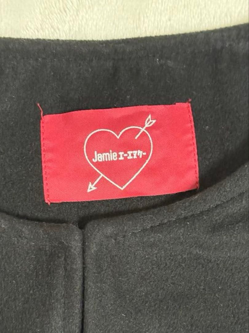 jamieエーエヌケー リボンが3つフリルケープ