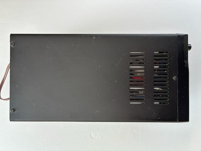 ALINCO 直流安定化電源　DM -130MV