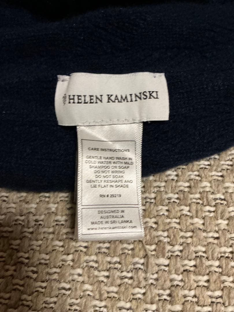 HELEN KAMINSKI ネイビー ケーブル編みニット帽