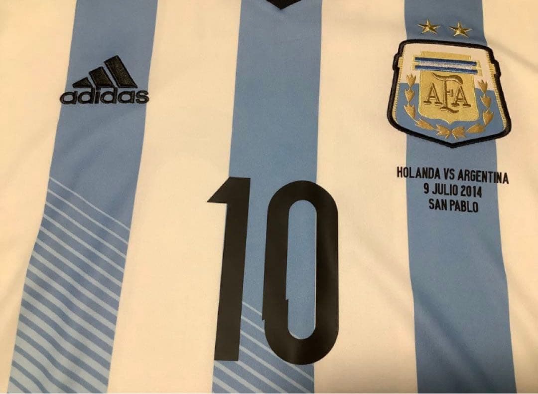 アルゼンチン代表　メッシ　2014 W杯　ホーム　ユニフォーム　タグ付　未使用品