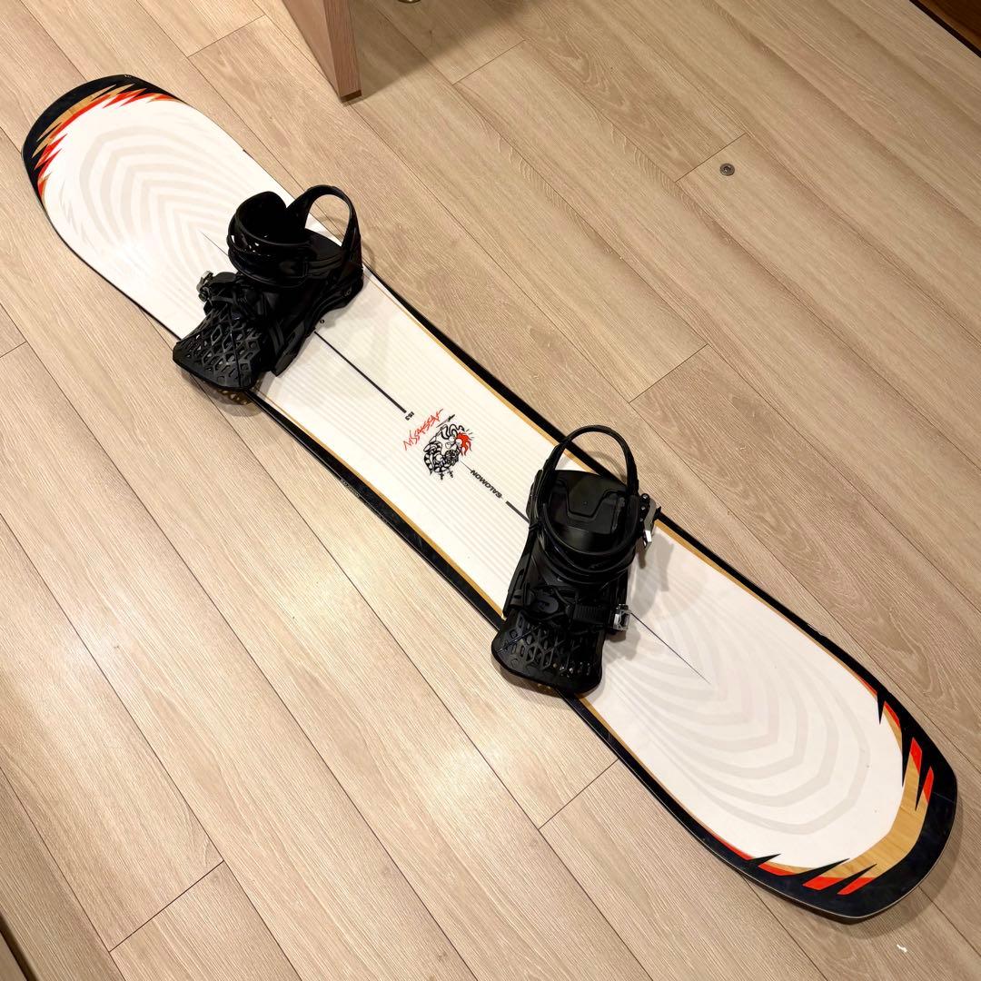 【美品】SALOMONスノーボード3点セット（板＋ビンディング＋ブーツ）2回使用