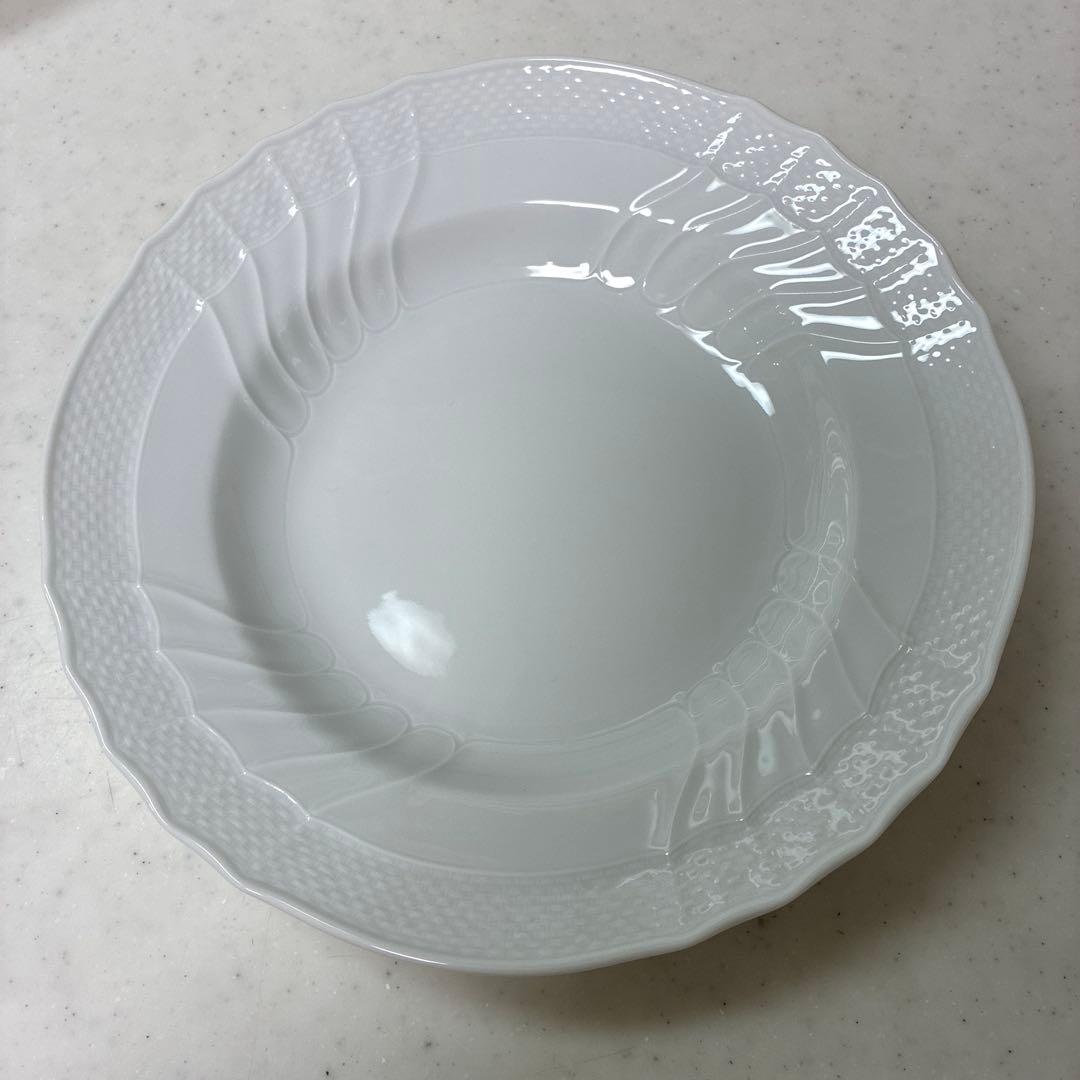 【未使用】リチャードジノリ　ベッキオホワイト　スープ・パスタ皿23.5cm×2枚