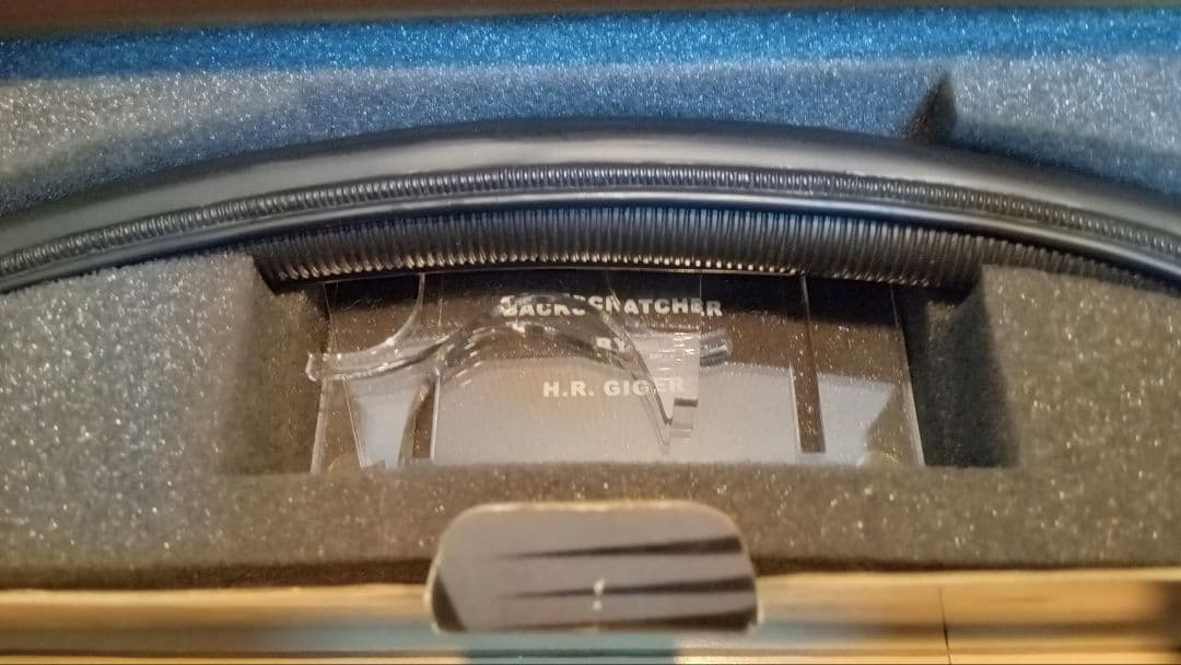 新品 GIGER’S BACKSCRATCHER H・R・ギーガー エイリアン