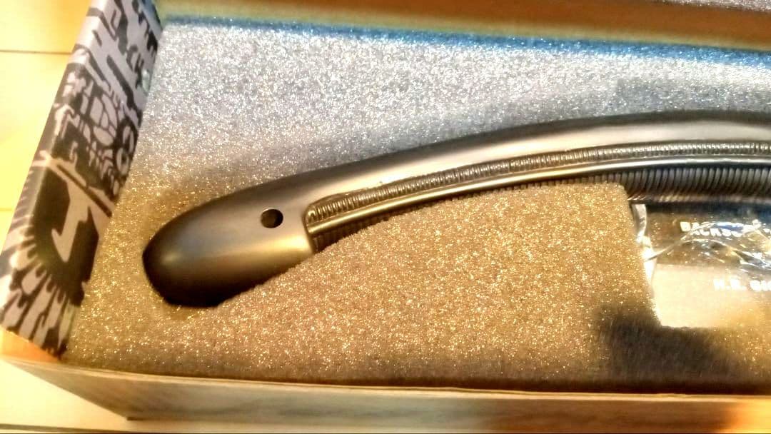 新品 GIGER’S BACKSCRATCHER H・R・ギーガー エイリアン