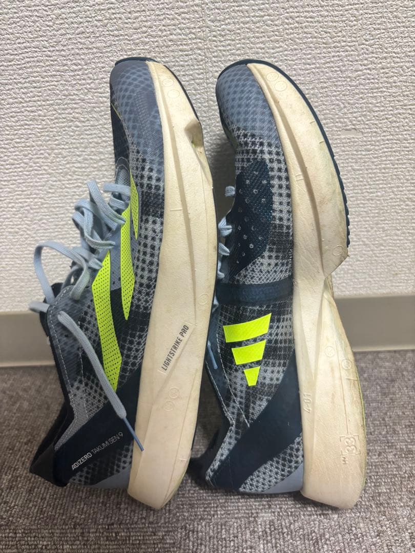 【値下げ中】アディダス　アディゼロ　タクミセン　9 24.5