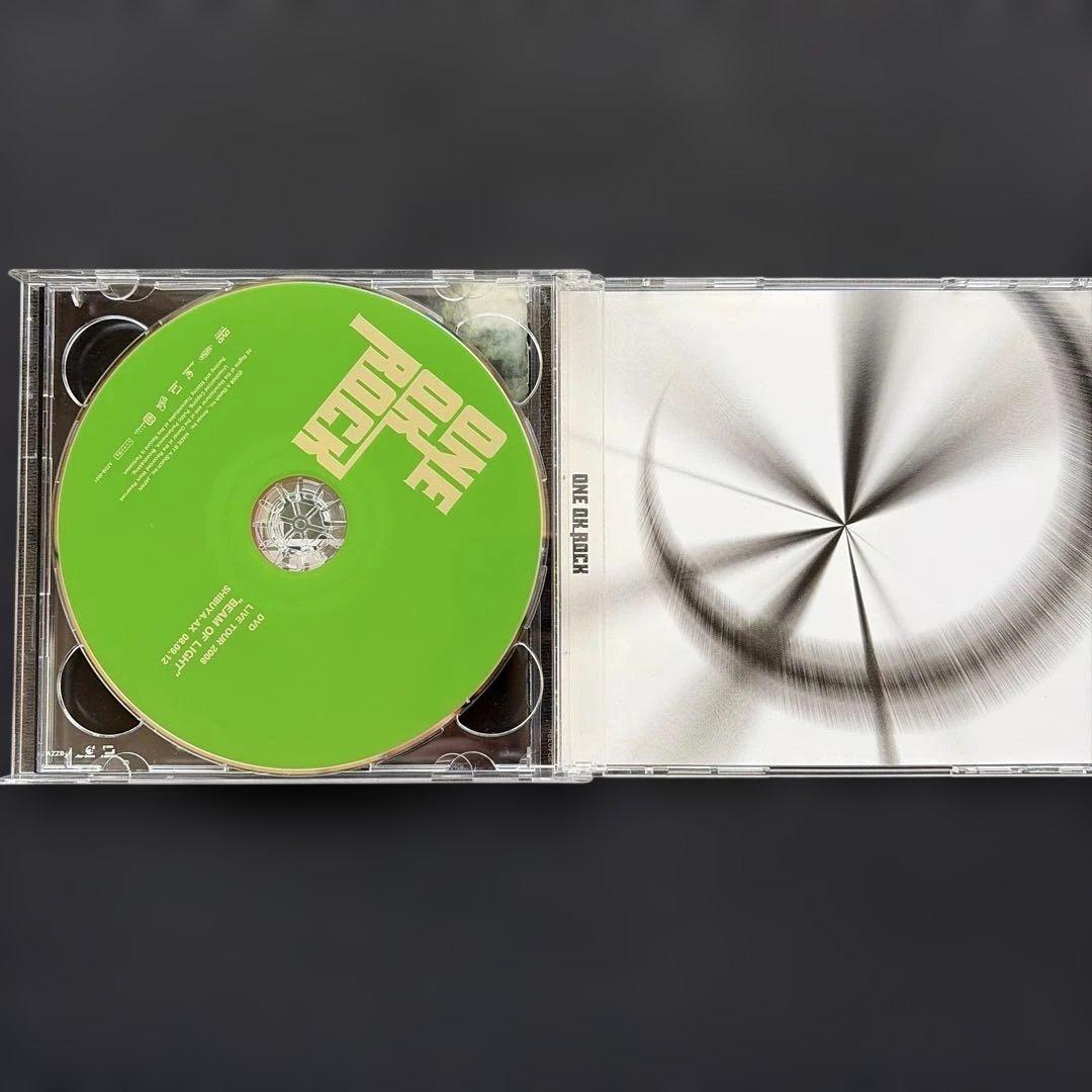 ONE OK ROCK 感情エフェクト　初回限定盤　特典DVD付き