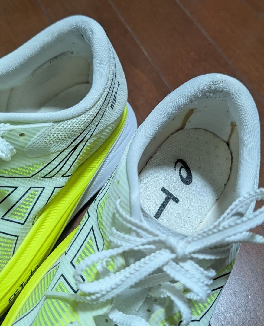 ASICS S4 FF Turbo ランニングシューズ　27.0