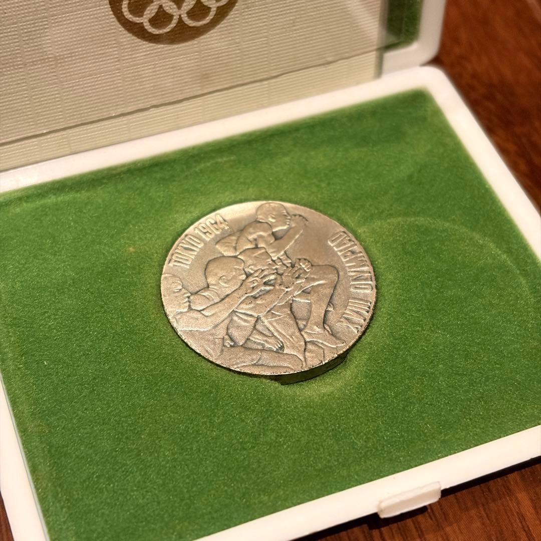 s*u様 東京オリンピック 記念硬貨 1964年 銀銅 2枚　名鉄百貨店購入 包