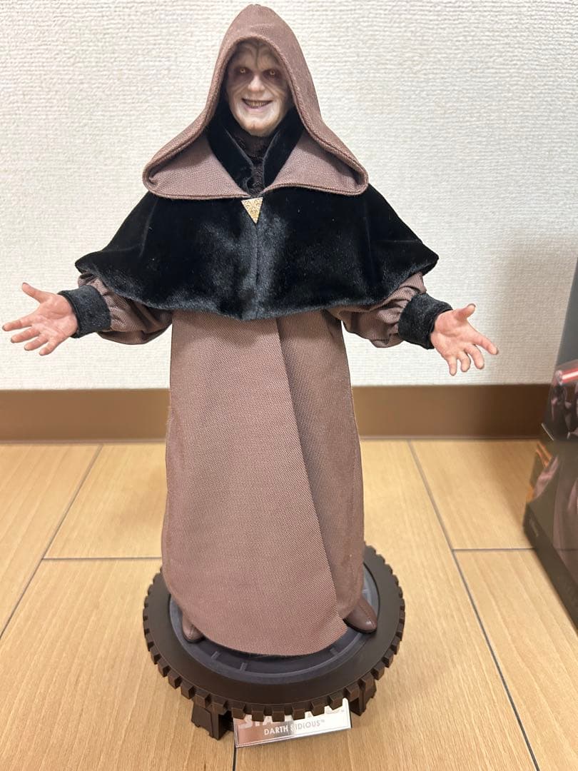 9月までの出品　最終値下げ　ホットトイズ　ダースシディアス　1/6