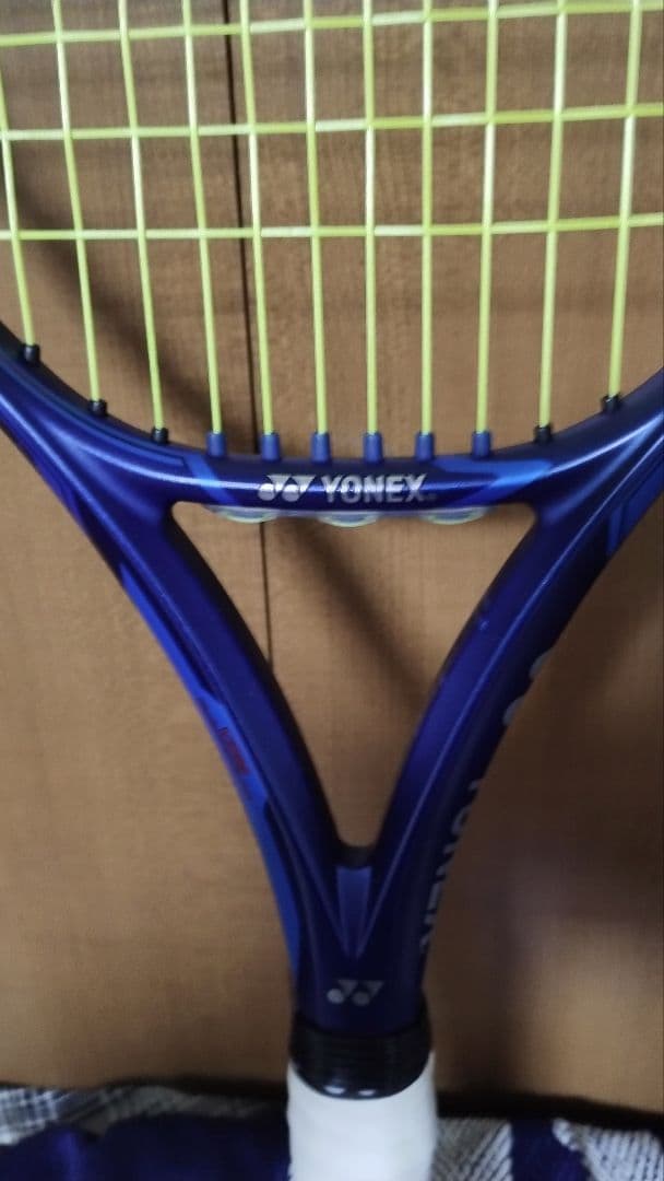 【格安価格！】YONEX EZONE 105テニスラケット G1