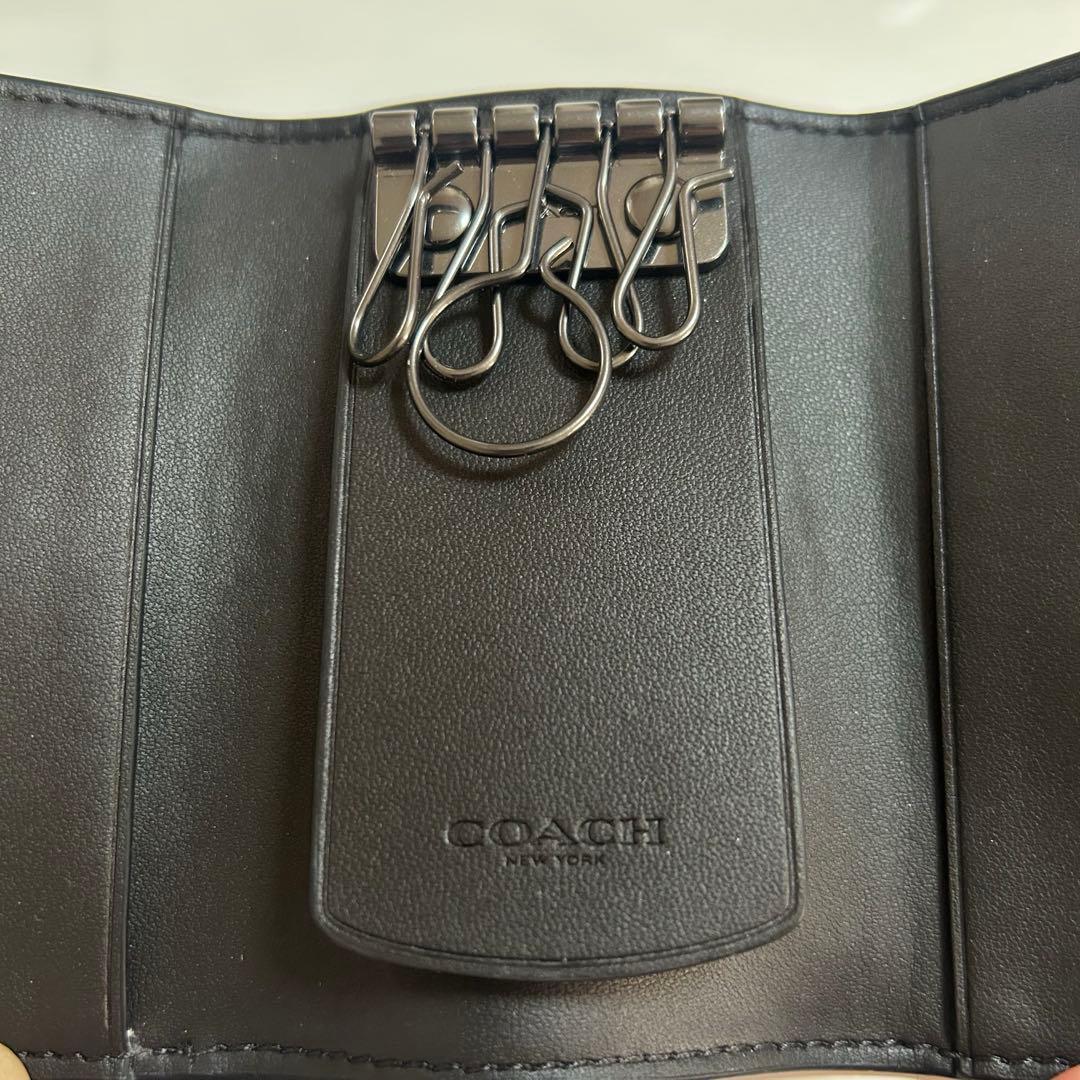 COACH ダークブラウン レザーキーケース