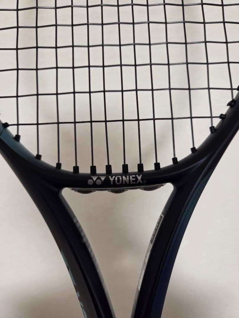 YONEX ezone100 2022 （G2） 07EZ100-018