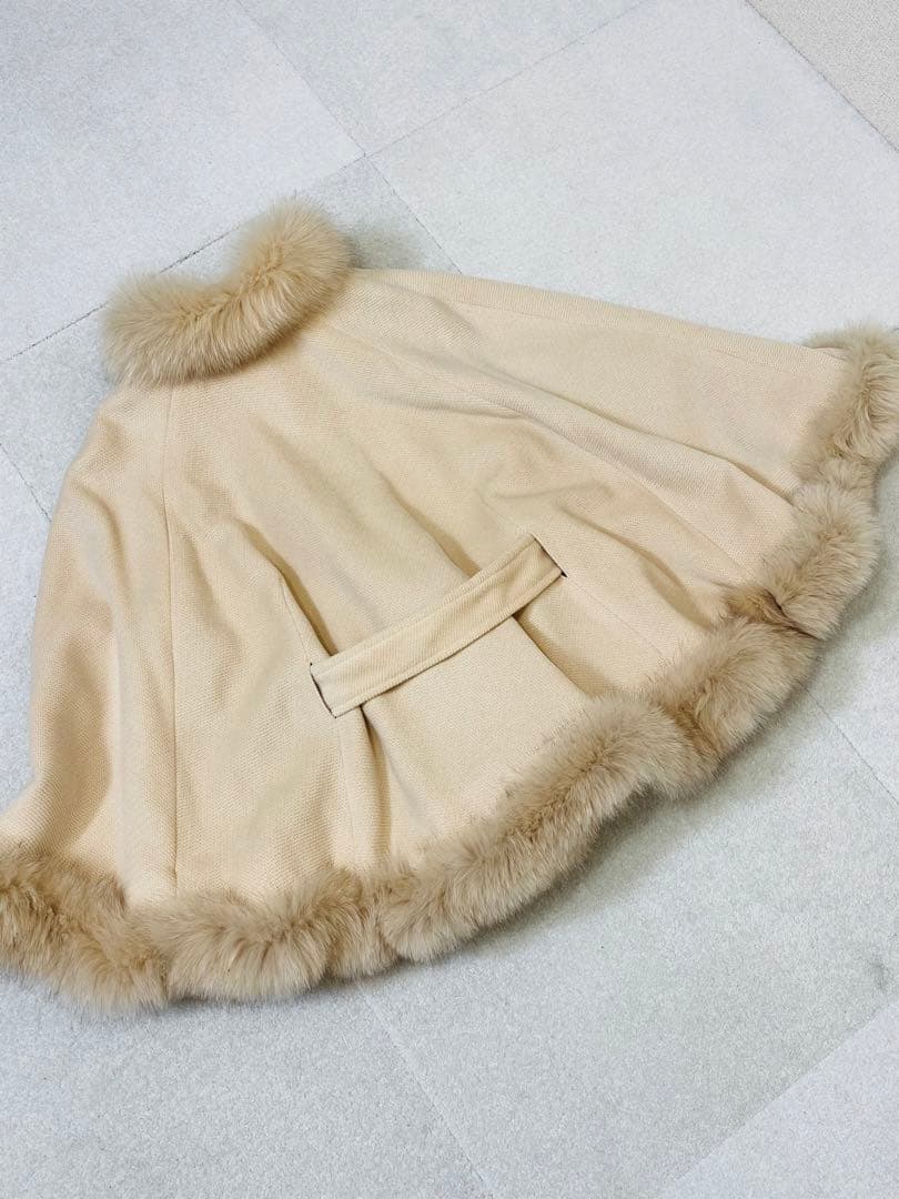 8301. 【極美品】CECIL Mc BEE フォックスファー ケープコート
