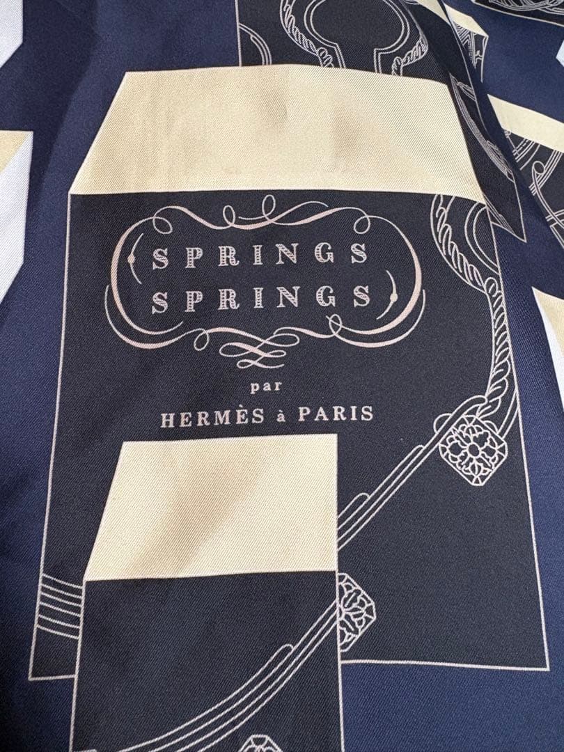 HERMÈS SPRINGS SPRINGS シルクスカーフ 90cm
