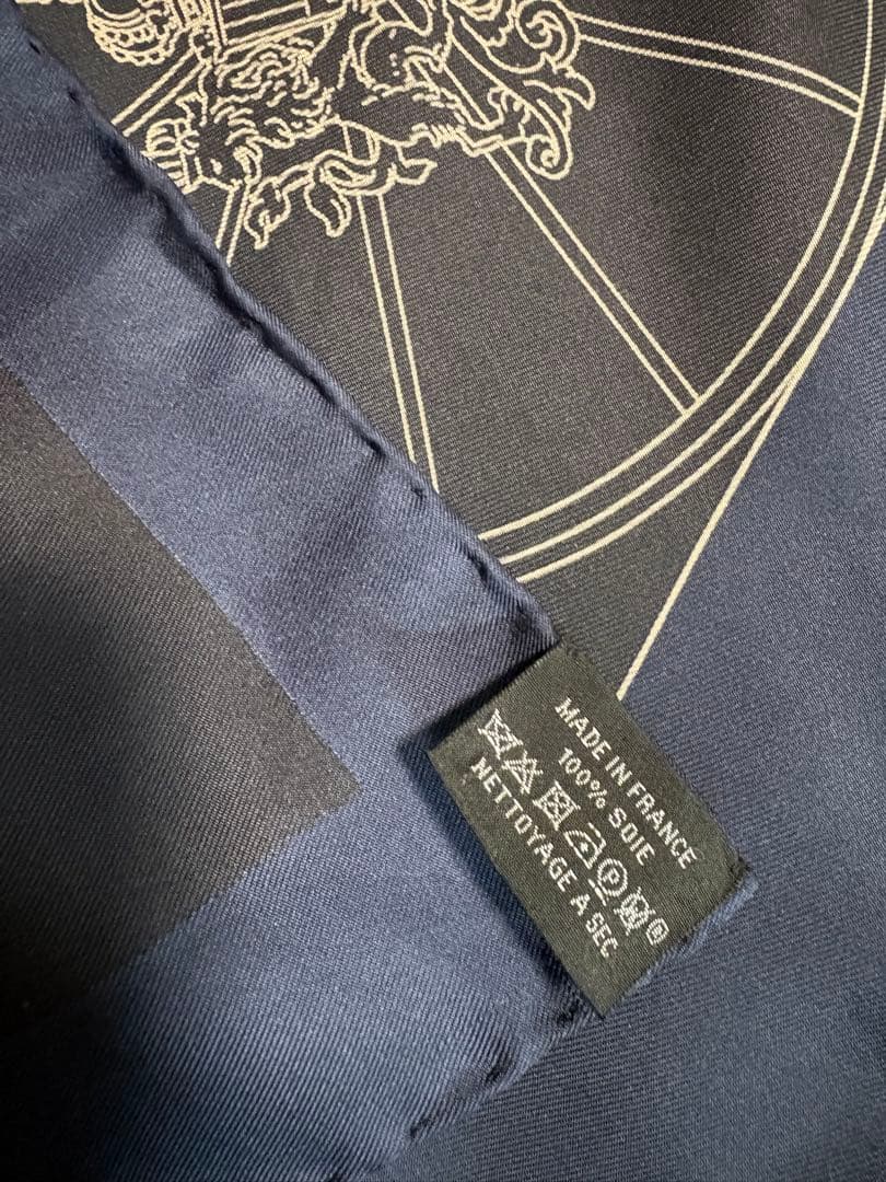 HERMÈS SPRINGS SPRINGS シルクスカーフ 90cm
