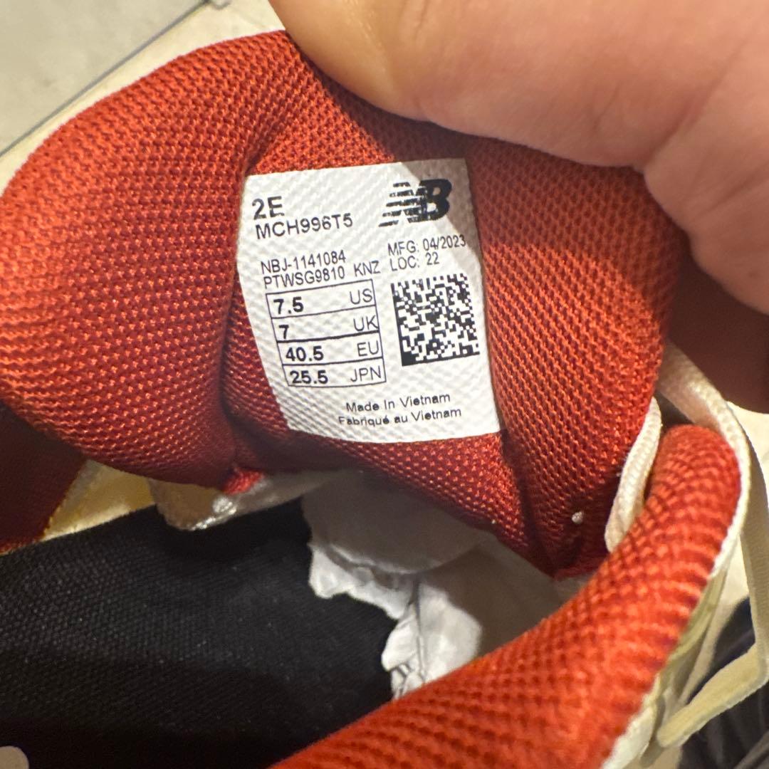 New Balance テニスシューズ ホワイト/レッド
