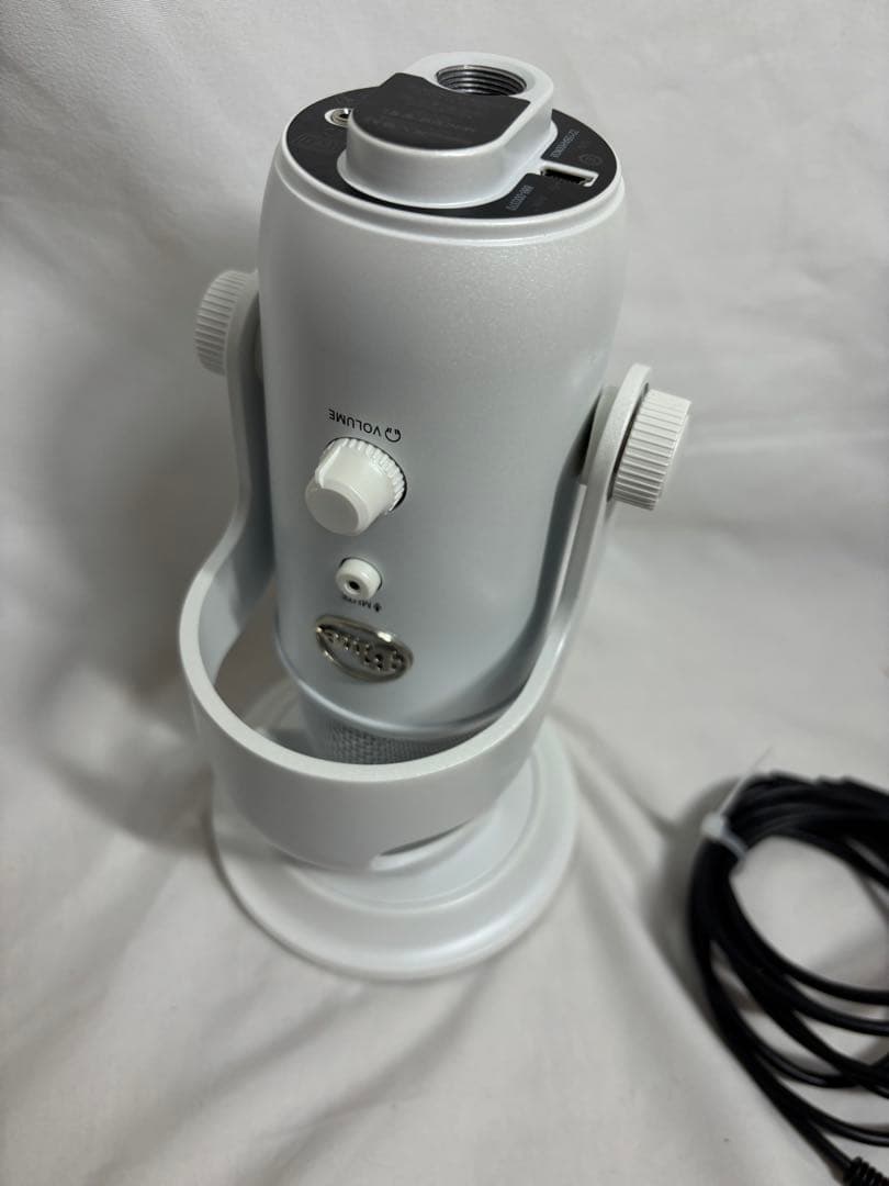 ☆美品☆ロジクール　USBコンデンサーマイク　Yeti イエティ　ホワイト