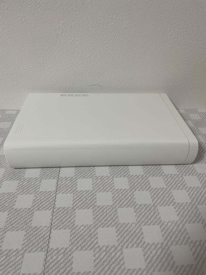 Nintendo WII U ベーシックセット（コントローラー&ソフト3本付き）