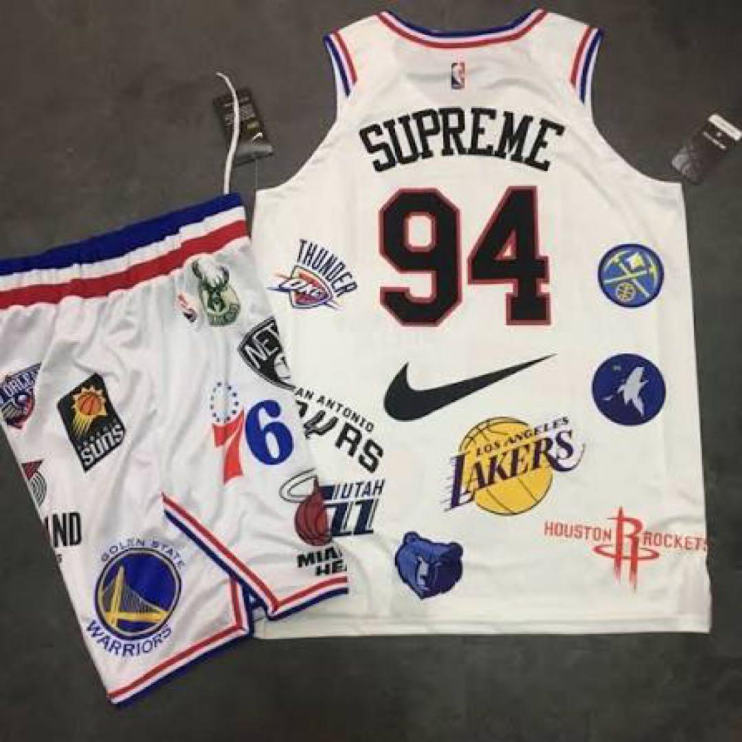 supreme×NIKEパンツのみ