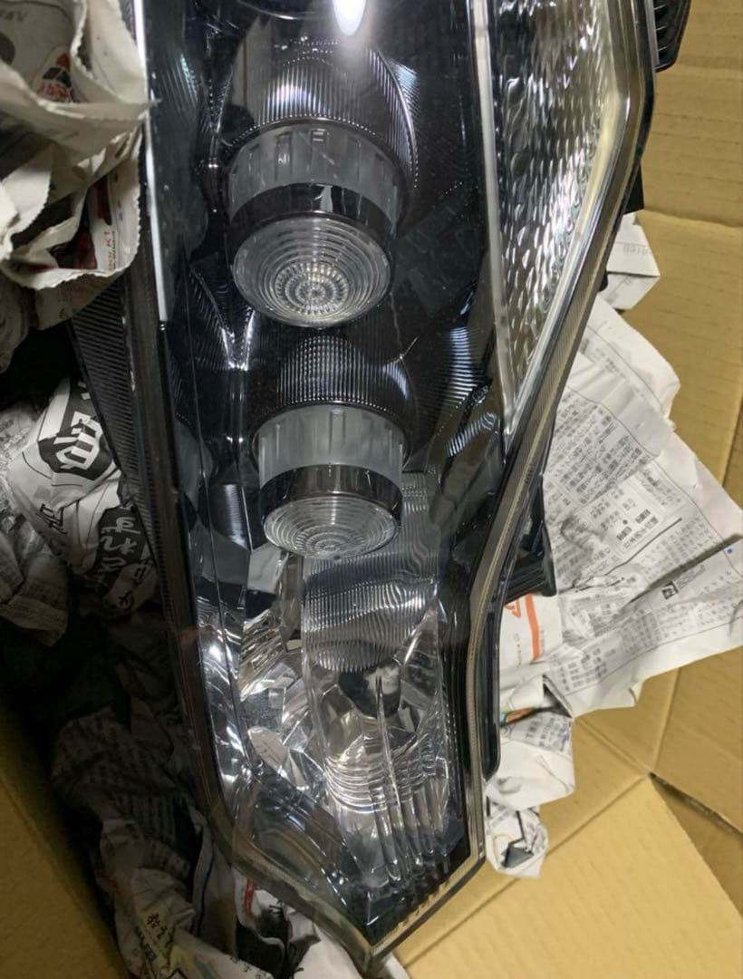 日産ムラーノZ51後期 ヘッドライト 右