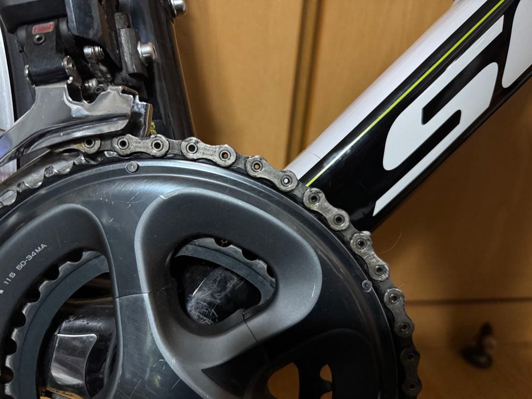 SCOTT FOIL 40 ULTEGRA Di2 11速