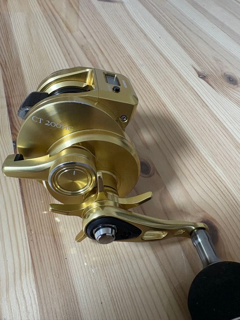 2回使用 シマノ 18 オシアコンクエスト CT 200HG