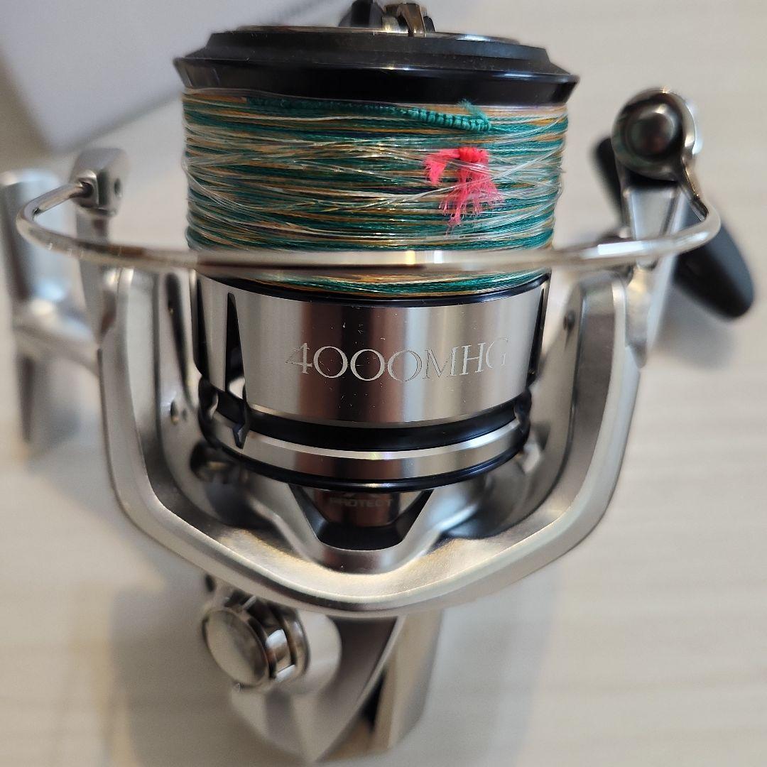 ストラディック　STRADIC 4000MHG　箱　PEライン　付き
